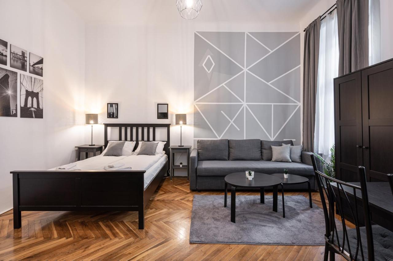 B8 - Grand Boulevard Cozy Apartment - Best Location By Bqa Budapest Eksteriør bilde