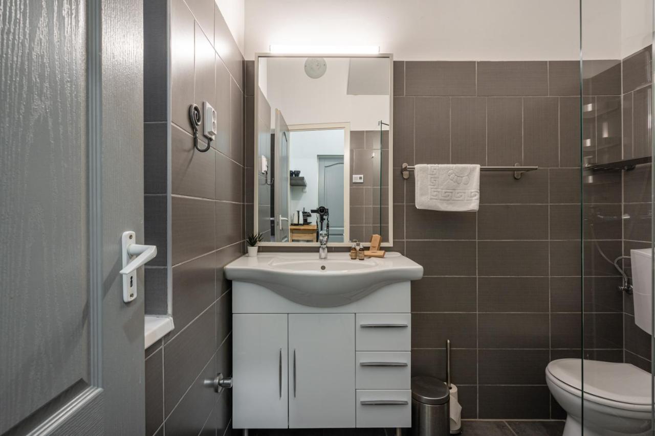 B8 - Grand Boulevard Cozy Apartment - Best Location By Bqa Budapest Eksteriør bilde